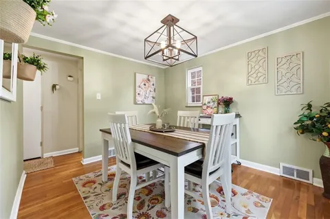 $275,000 | 728 Vallevista Avenue, Pittsburgh, PA 15234