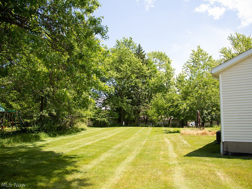 1707 Richmond Road Lyndhurst, OH 44124 - Photo 23 of 24