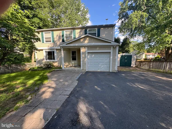 $3,750 | 12827 Framingham Court, Herndon, VA 20171