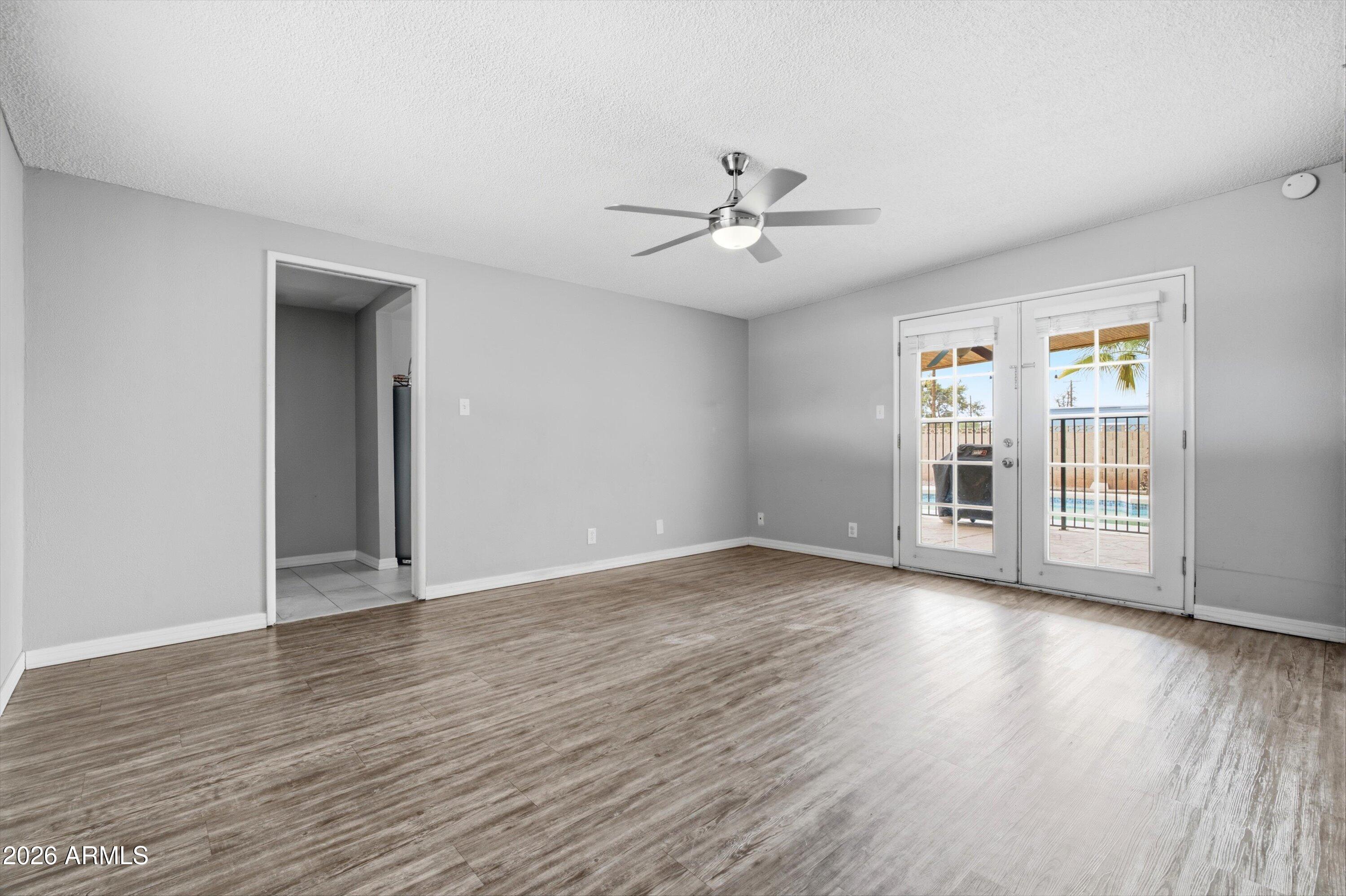 3101 West Ocotillo Road Phoenix, AZ 85017 - Photo 18 of 32 Den / Family Room