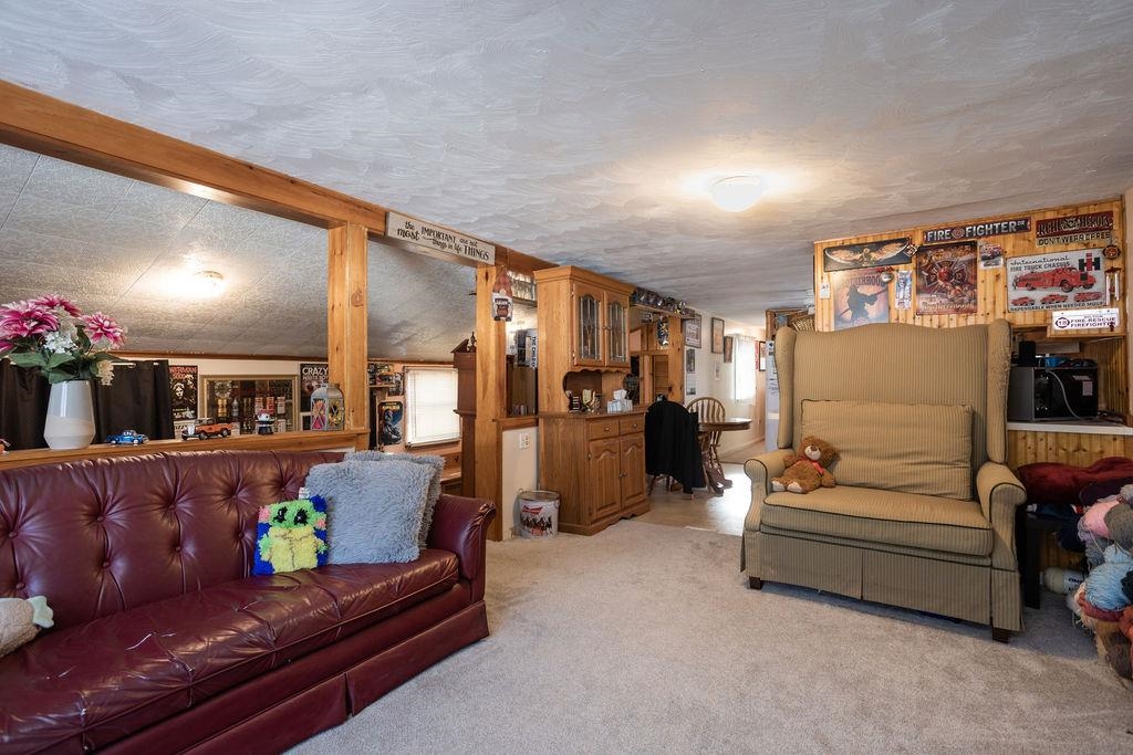 19 Periwinkle Drive Rochester, NH 03868 - Photo 6 of 23
