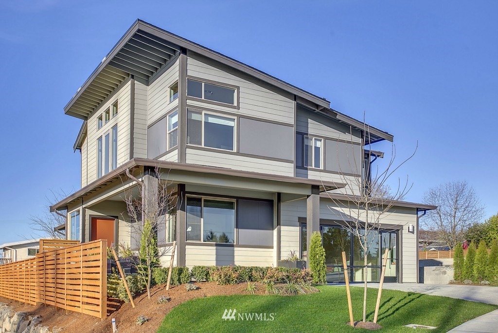 1417 South 28th Street Renton, WA 98055 - Photo 1 of 22 Gallery Image 1
