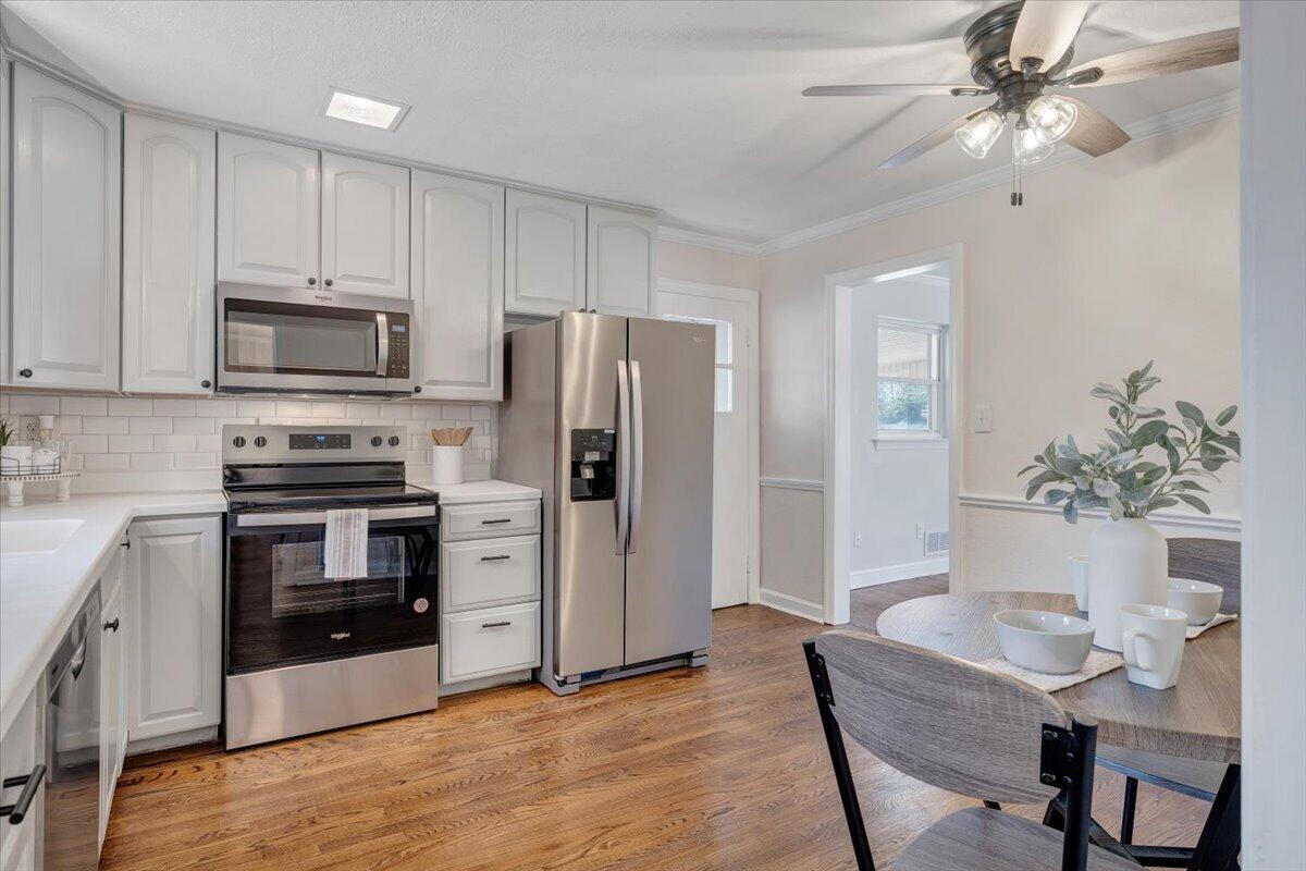 3520 Robyn Road Southwest Roanoke, VA 24015 - Photo 9 of 39 15-MIB00411