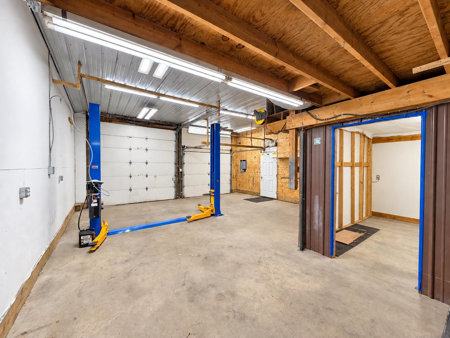 S2437 Meadowview Road Reedsburg, WI 53959 - Photo 32 of 45 Gallery Image 32