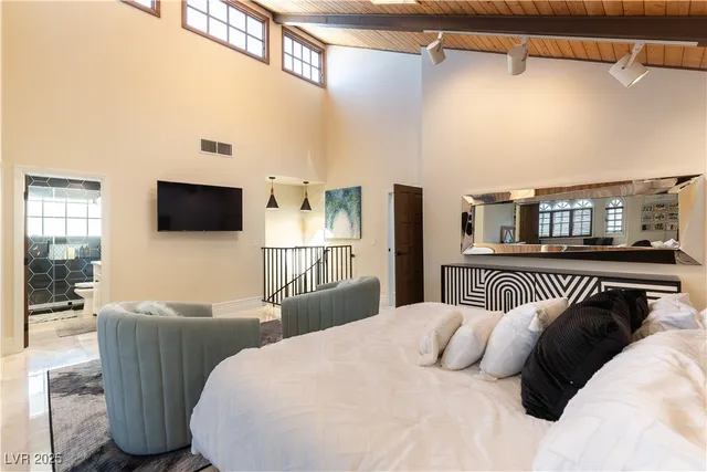 $5,000 | 2845 Queens Courtyard Drive, Las Vegas, NV 89109