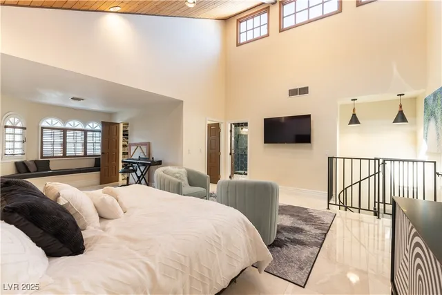 $5,000 | 2845 Queens Courtyard Drive, Las Vegas, NV 89109