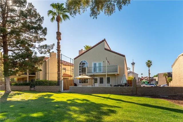 $5,000 | 2845 Queens Courtyard Drive, Las Vegas, NV 89109