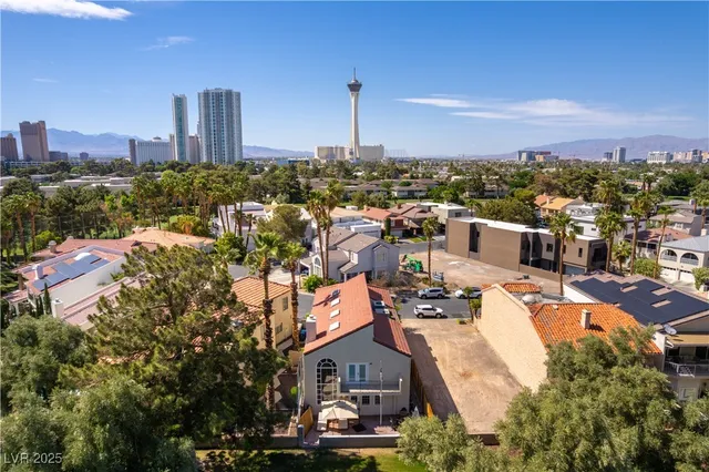 $5,000 | 2845 Queens Courtyard Drive, Las Vegas, NV 89109