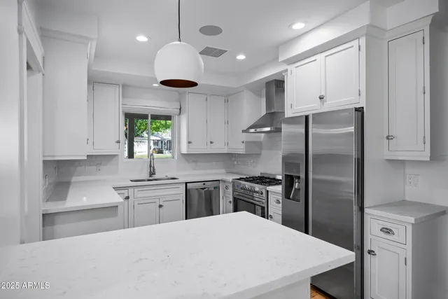 $1,799,000 | 4716 North 34th Place, Phoenix, AZ 85018