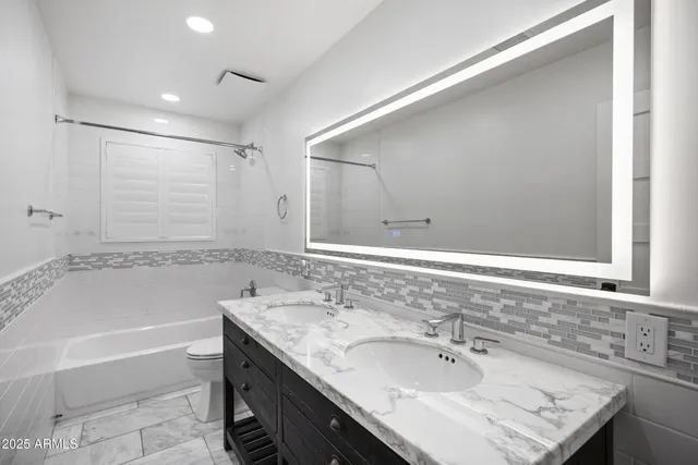 $1,799,000 | 4716 North 34th Place, Phoenix, AZ 85018