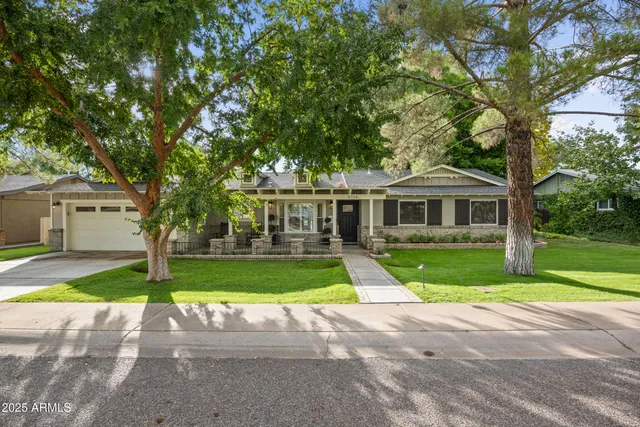 $1,799,000 | 4716 North 34th Place, Phoenix, AZ 85018