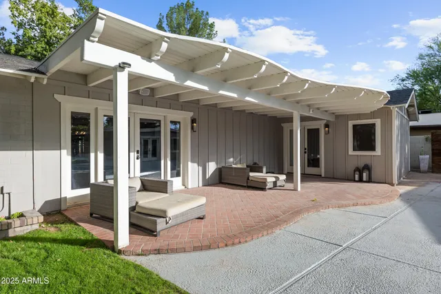 $1,799,000 | 4716 North 34th Place, Phoenix, AZ 85018