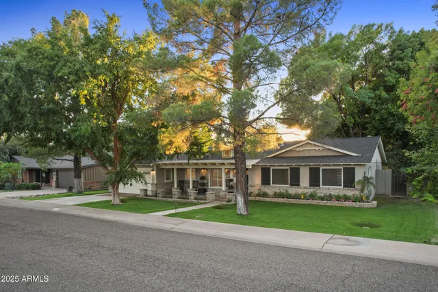 $1,799,000 | 4716 North 34th Place, Phoenix, AZ 85018