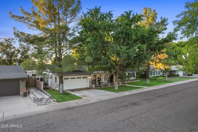 $1,799,000 | 4716 North 34th Place, Phoenix, AZ 85018