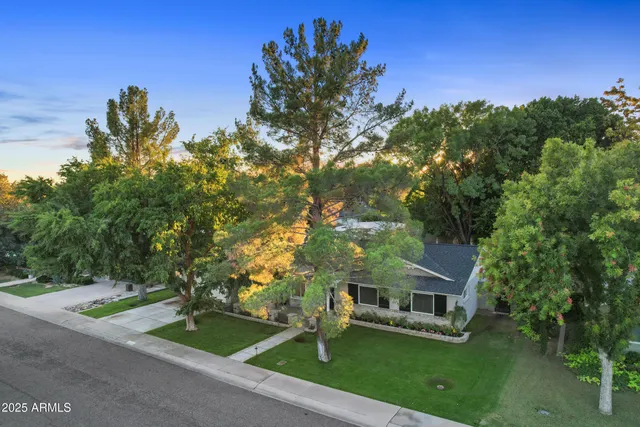 $1,799,000 | 4716 North 34th Place, Phoenix, AZ 85018