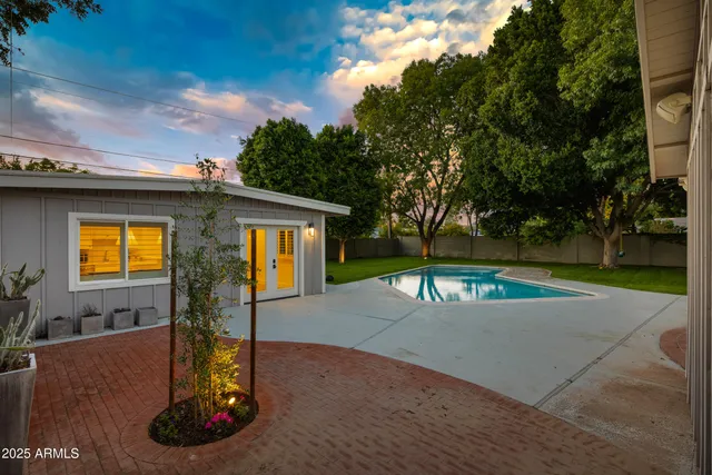$1,799,000 | 4716 North 34th Place, Phoenix, AZ 85018