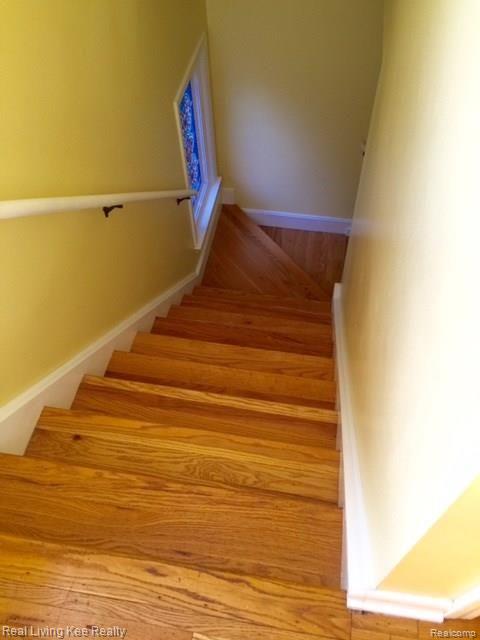 155 Maywood Avenue Rochester, MI 48307 - Photo 18 of 44 FullSizeRender.jpg