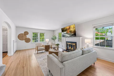 $925,000 | 2720 Sunset Boulevard, Minneapolis, MN 55416