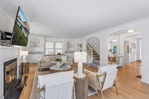 $925,000 | 2720 Sunset Boulevard, Minneapolis, MN 55416