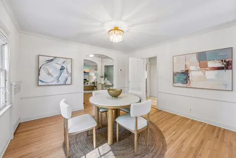 $925,000 | 2720 Sunset Boulevard, Minneapolis, MN 55416