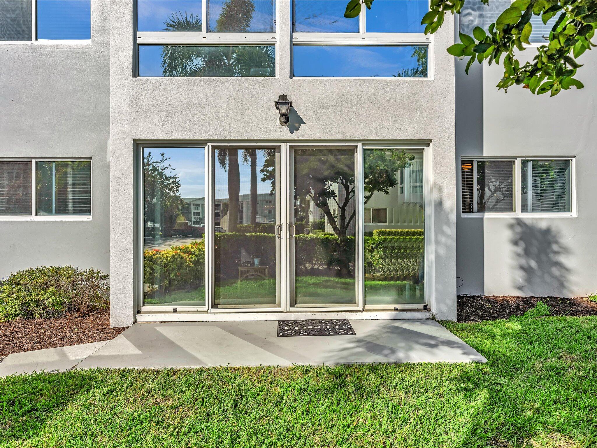 30 Colonial Club Drive, Unit 101 Boynton Beach, FL 33435 - Photo 13 of 58 PATIO