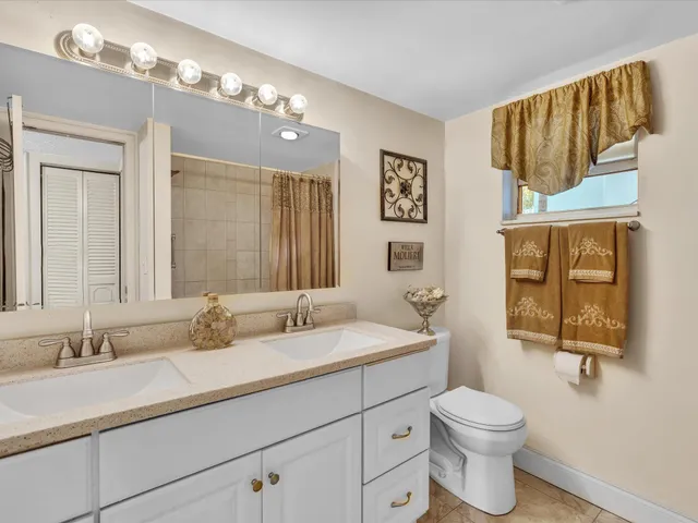 $220,000 | 30 Colonial Club Drive, Unit 101, Boynton Beach, FL 33435