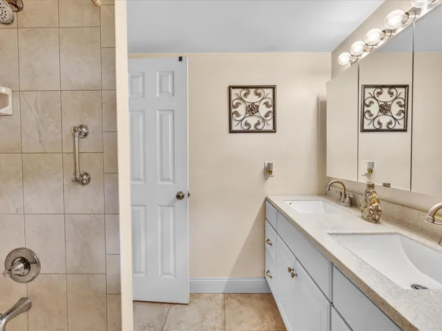 $220,000 | 30 Colonial Club Drive, Unit 101, Boynton Beach, FL 33435