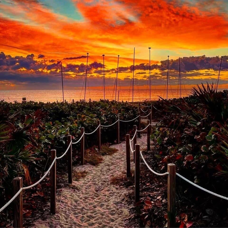 30 Colonial Club Drive, Unit 101 Boynton Beach, FL 33435 - Photo 57 of 58 Delray Beach Best