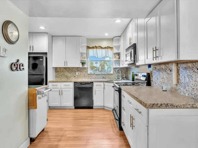 $220,000 | 30 Colonial Club Drive, Unit 101, Boynton Beach, FL 33435