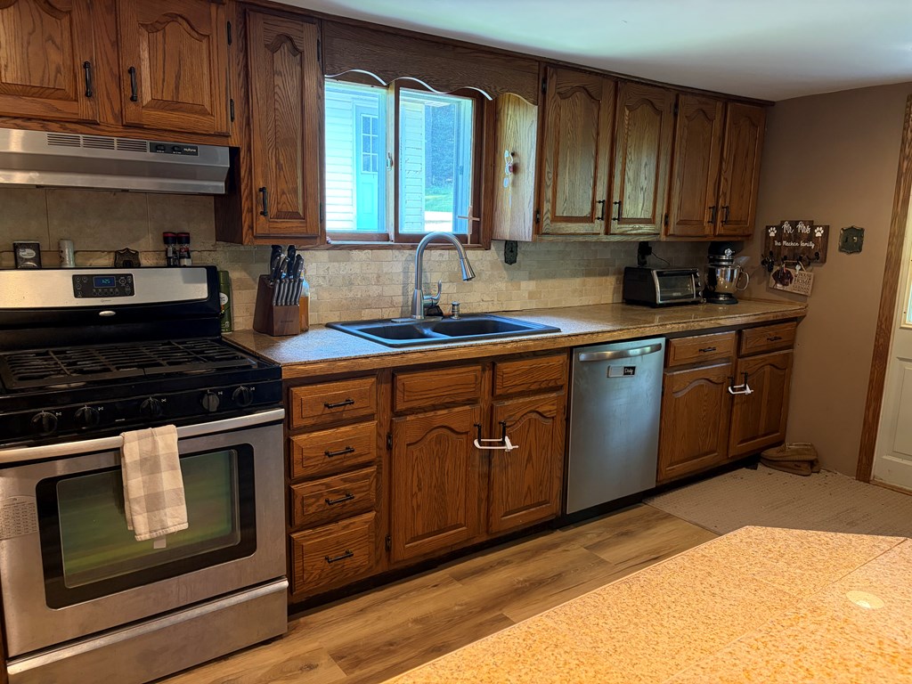 23435 Kunz Road Pleasantville, PA 16341 - Photo 13 of 30 Gallery Image 13