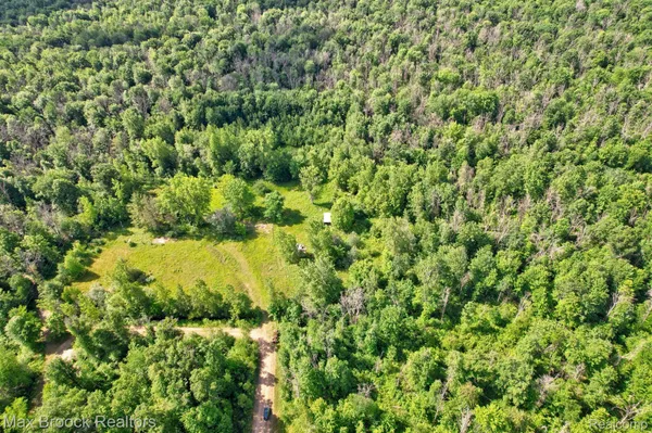 $85,000 | 622 Moonlight Drive, Midland, MI 48640