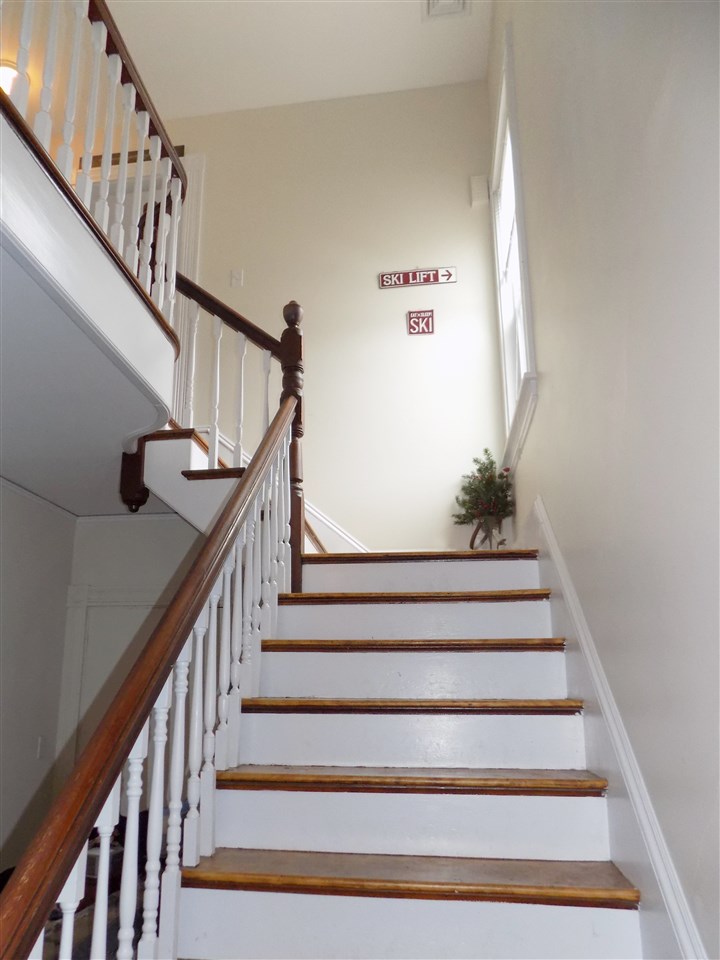46 Exeter Road Hampton, NH 03842 - Photo 12 of 34