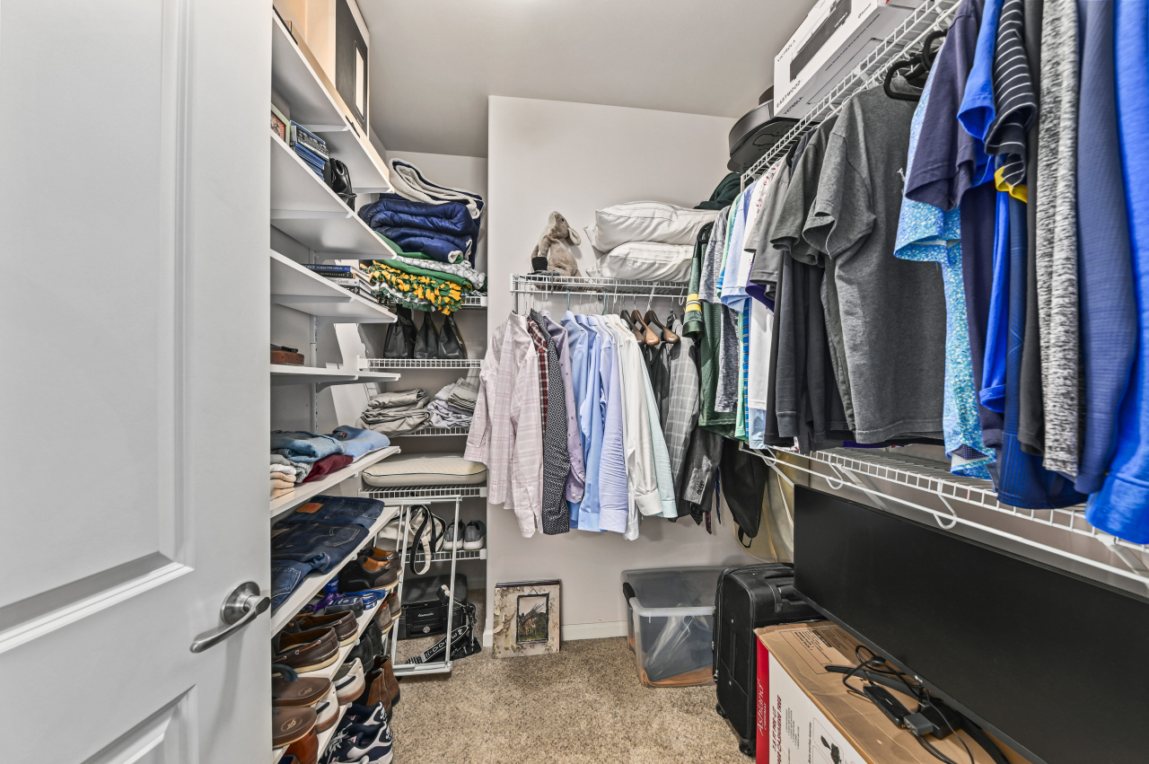 1905 North Water Street, Unit 207 Milwaukee, WI 53202 - Photo 22 of 38 Photo 22