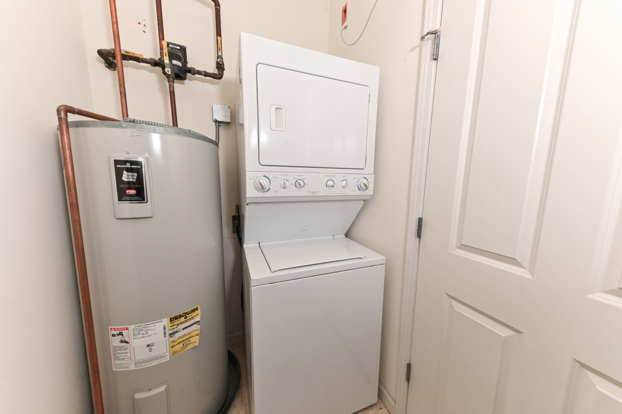 1905 North Water Street, Unit 207 Milwaukee, WI 53202 - Photo 23 of 38 Photo 23