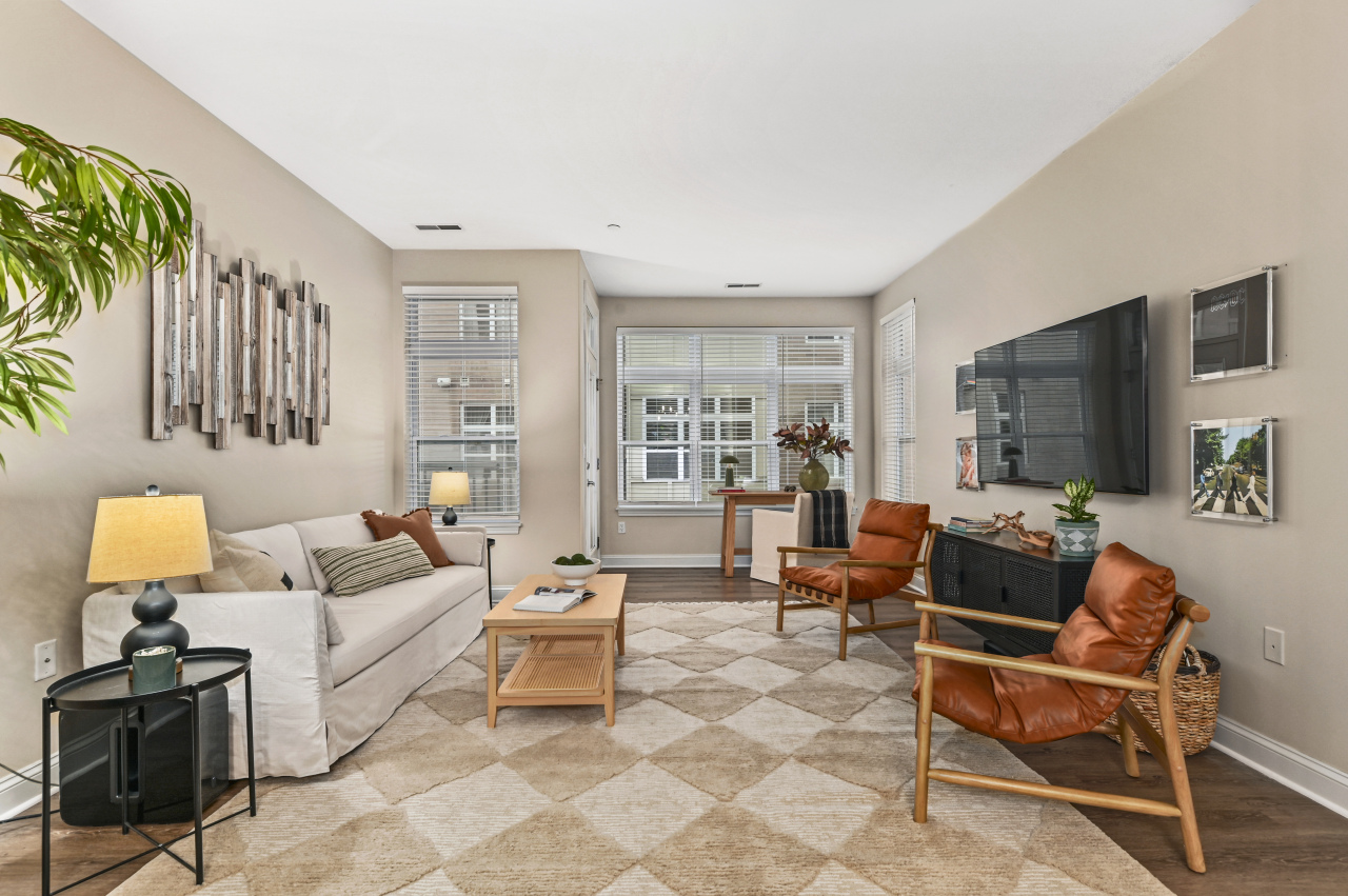 1905 North Water Street, Unit 207 Milwaukee, WI 53202 - Photo 7 of 38 Photo 7