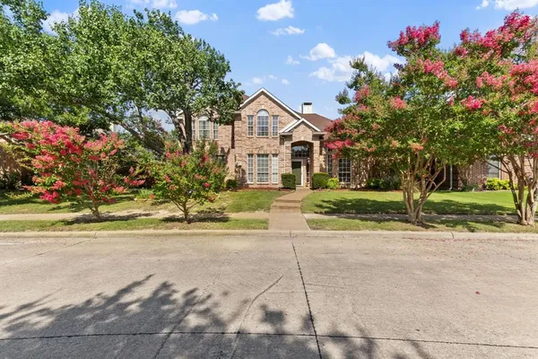 $500,000 | 751 Yellowstone Drive, Allen, TX 75002