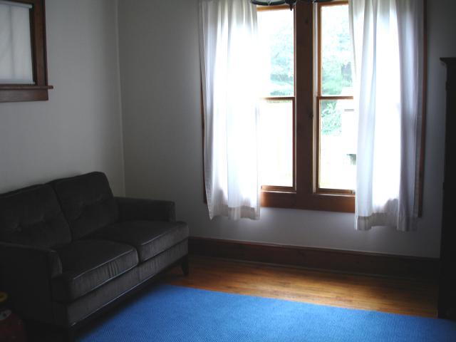 195 East Pacemont Road Columbus, OH 43202 - Photo 4 of 13