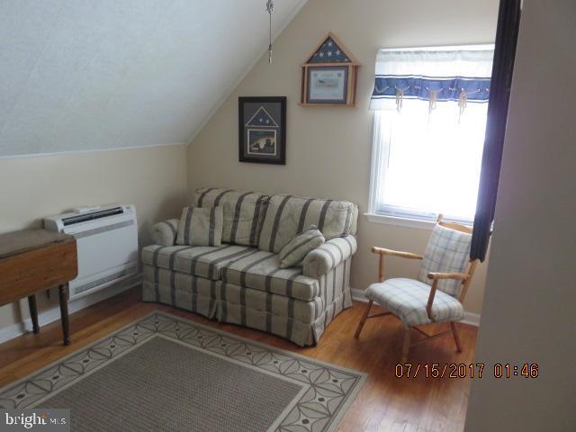 124 Granada Road Pasadena, MD 21122 - Photo 28 of 41 UPPER LEVEL BEDROOM