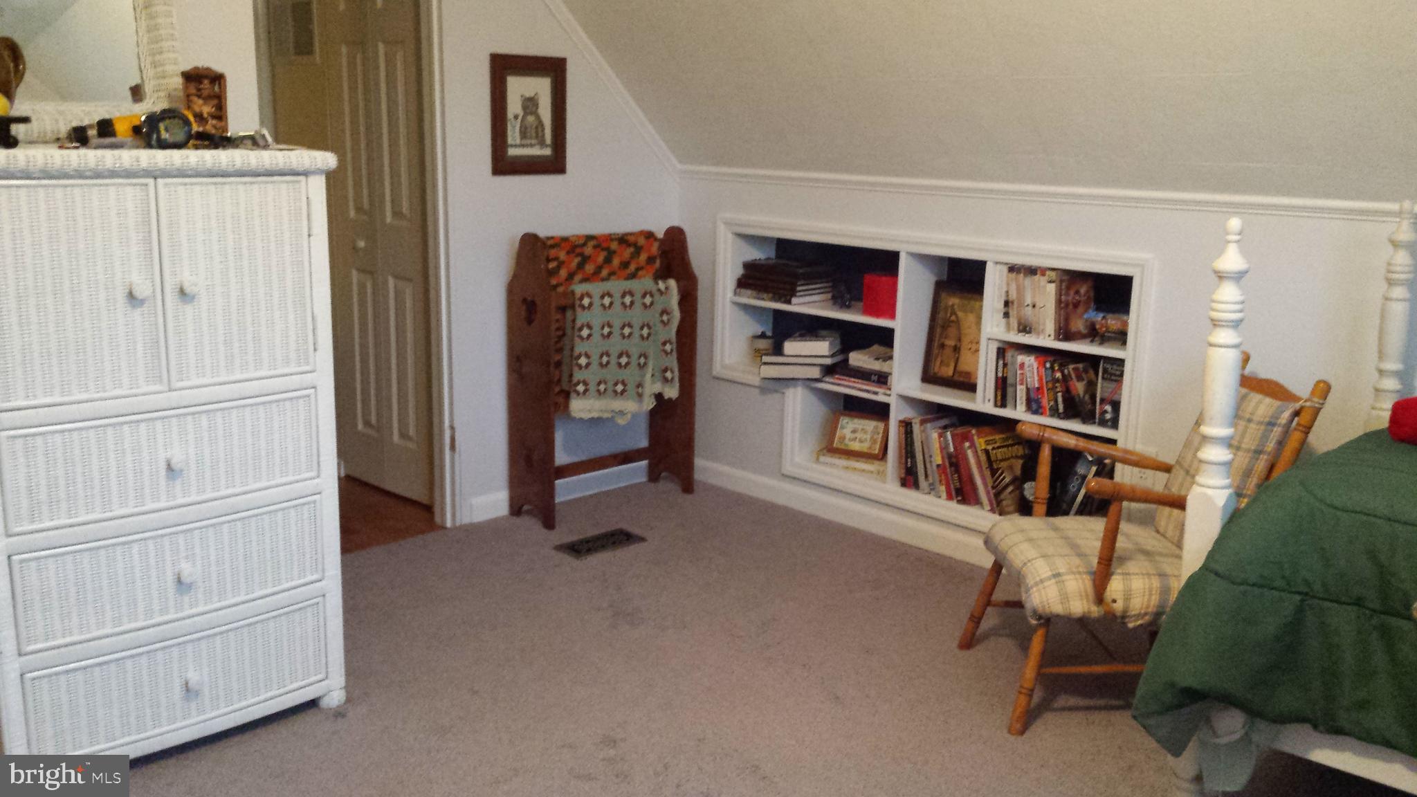 124 Granada Road Pasadena, MD 21122 - Photo 29 of 41 UPPER LEVEL BEDROOM
