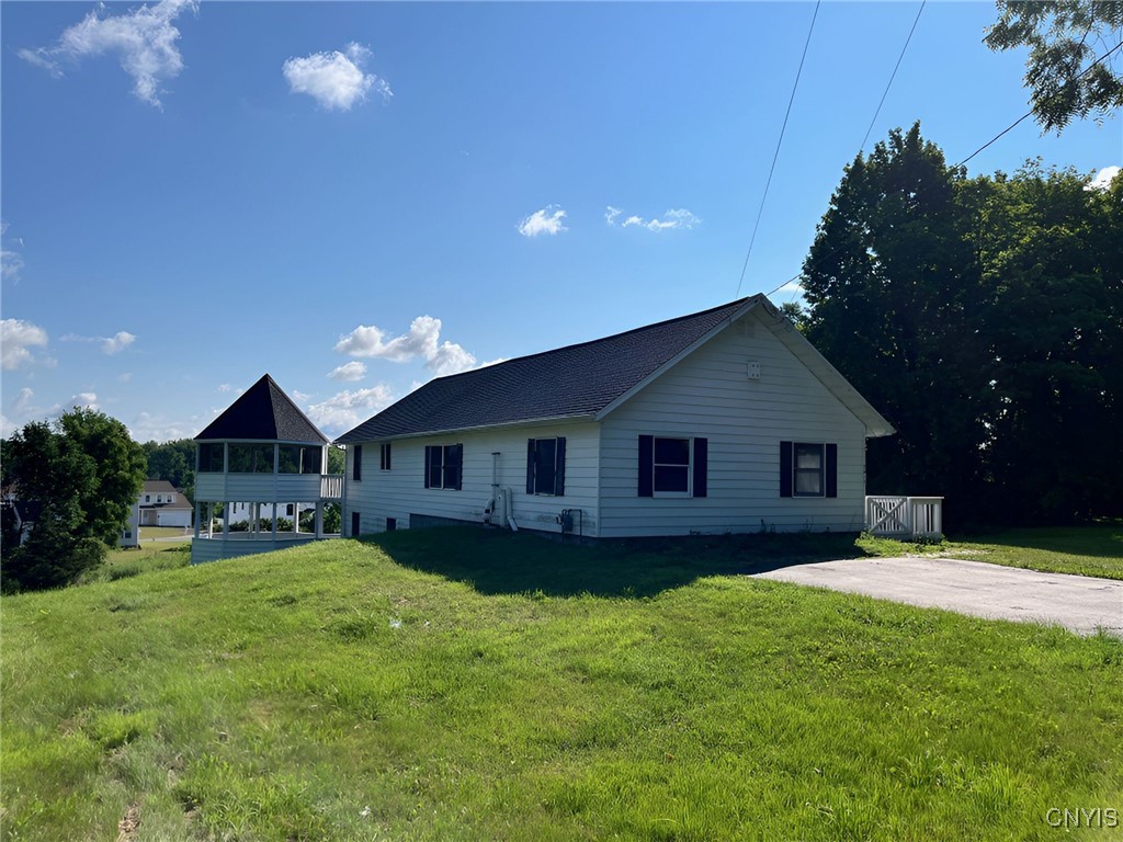 7415 Richmond Road East Manlius, NY 13057 - Photo 1 of 1 Gallery Image 1