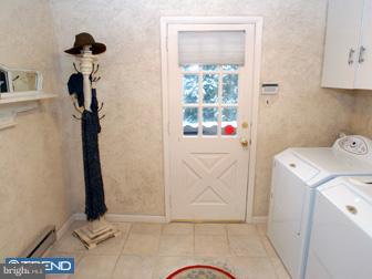 102 Plush Mill Road Wallingford, PA 19086 - Photo 10 of 11 Laundry Room