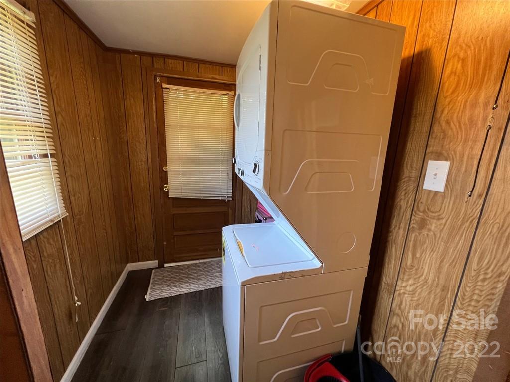 603 1st Street Southwest Hickory, NC 28602 - Photo 13 of 16