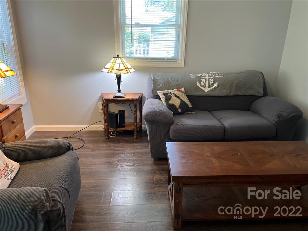603 1st Street Southwest Hickory, NC 28602 - Photo 4 of 16
