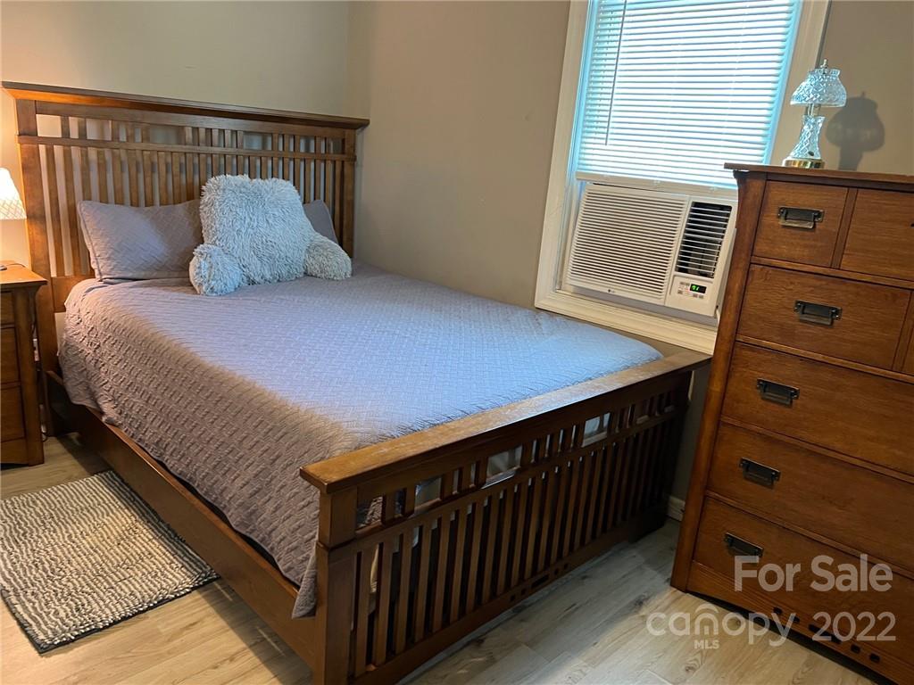 603 1st Street Southwest Hickory, NC 28602 - Photo 9 of 16