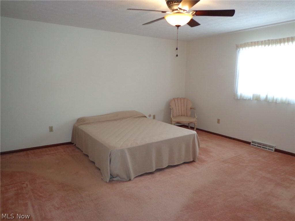 16888 Rabbit Run Drive Strongsville, OH 44136 - Photo 11 of 21 Gallery Image 11