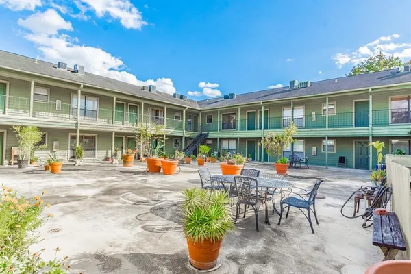 $1,650 | 101 Stratford Street, Unit 107, Houston, TX 77006