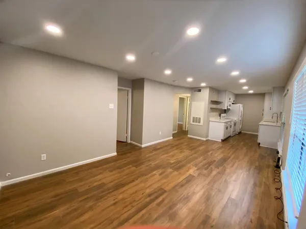 $1,650 | 101 Stratford Street, Unit 107, Houston, TX 77006