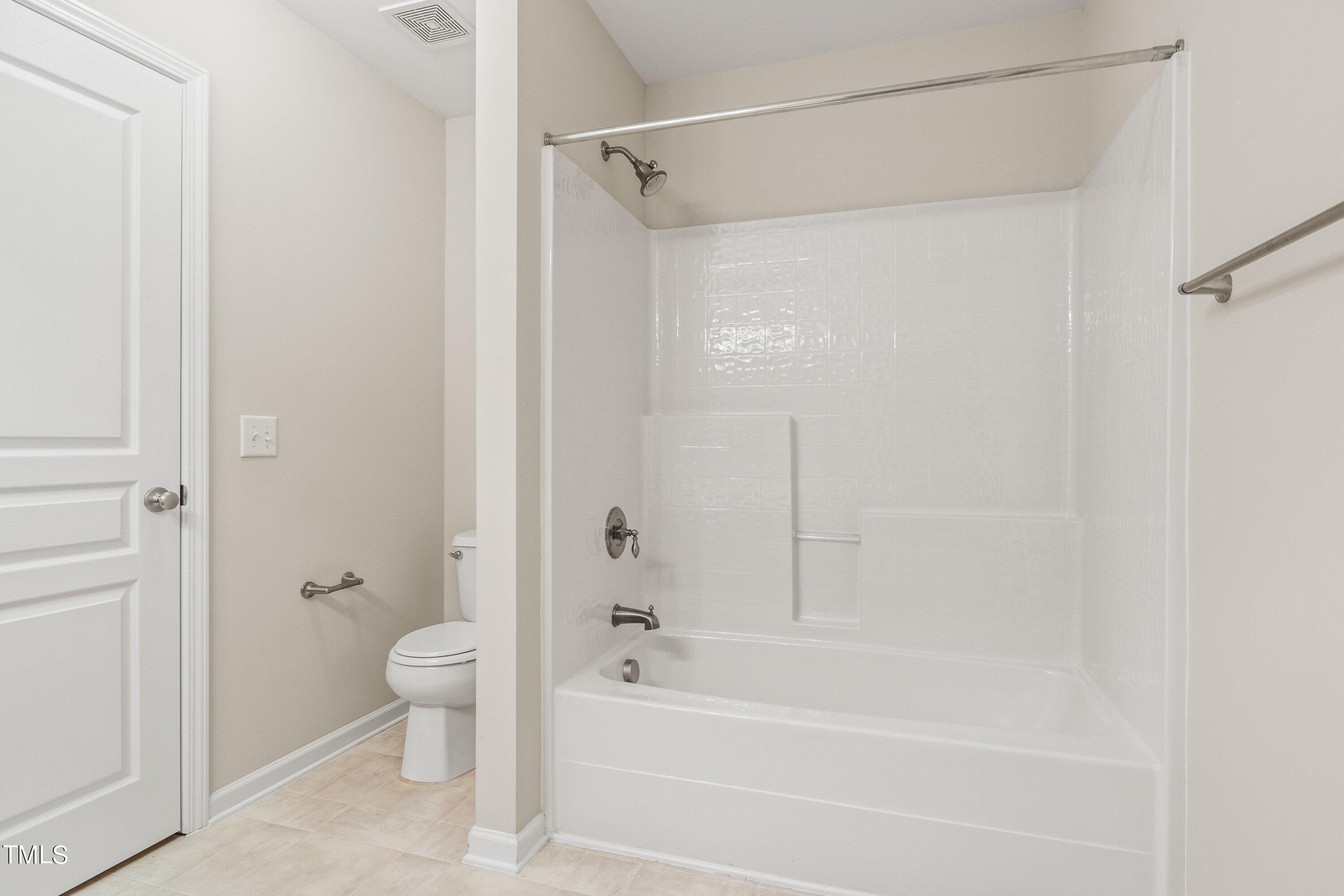 5534 Nur Lane Raleigh, NC 27606 - Photo 22 of 35 15-5534 Nur Ln - 1800o20240111_0007