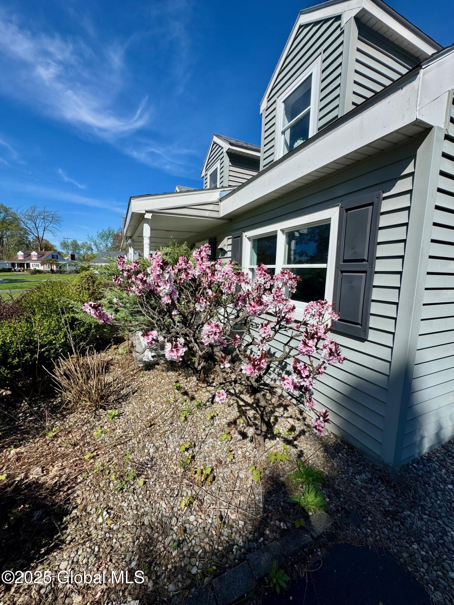 1020 Inner Drive Schenectady, NY 12303 - Photo 26 of 26 IMG_6186