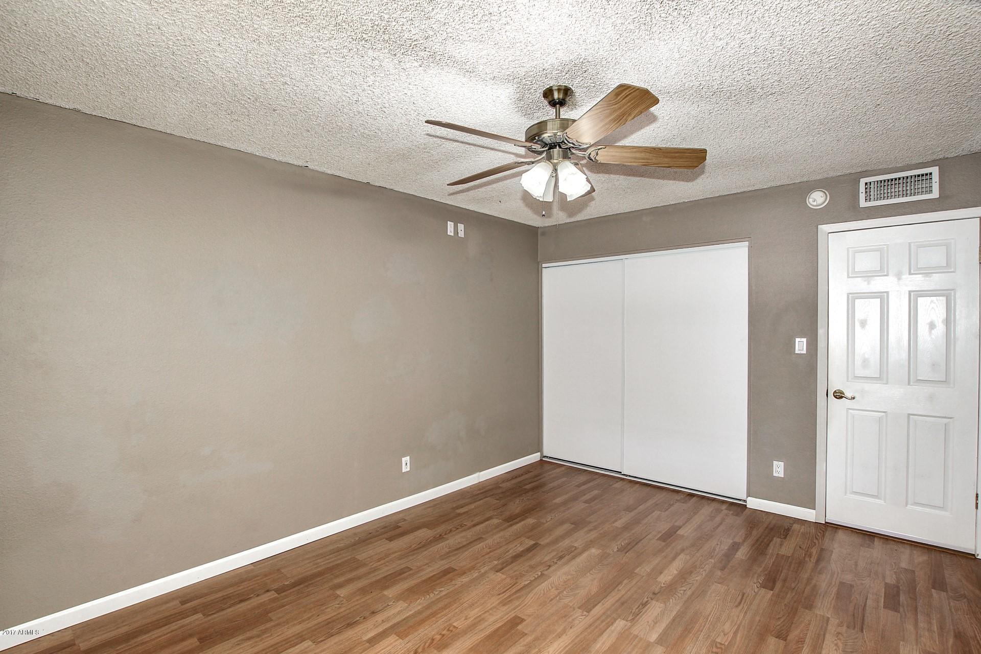 4124 East Vineyard Road Phoenix, AZ 85042 - Photo 23 of 35 Vineyard - 4124 (25)